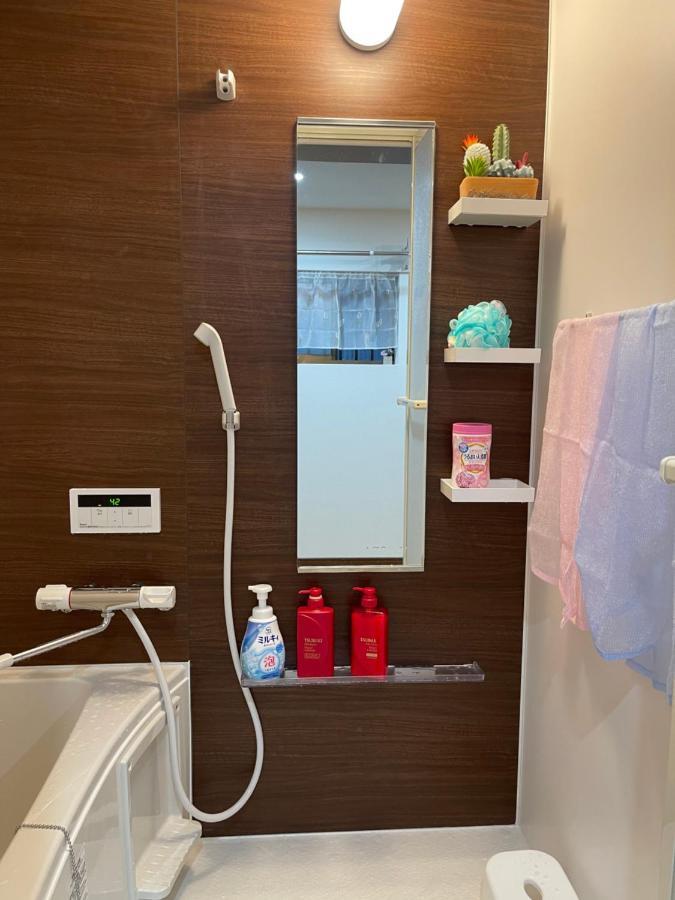 Namba Shinsaibashi 10 Mins Reiko Guest House Oszaka Kültér fotó