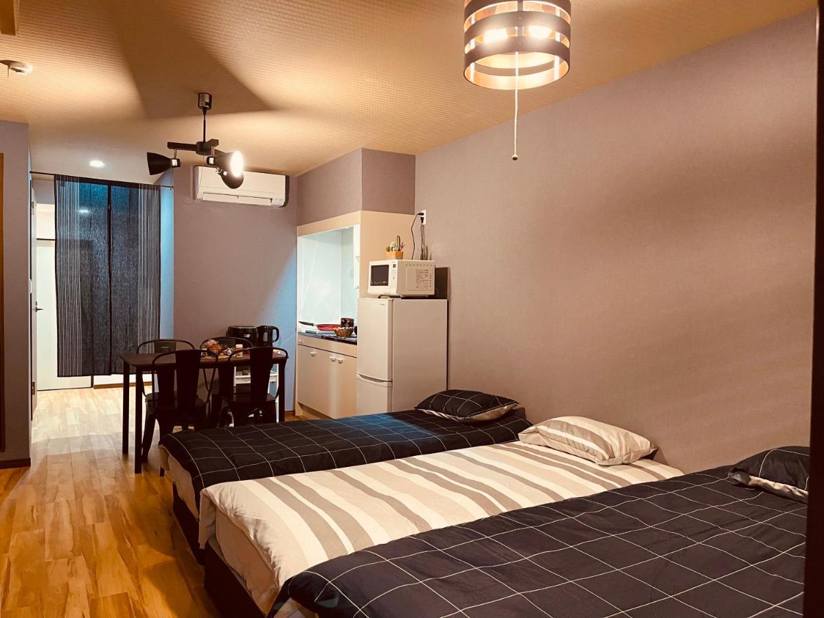 Namba Shinsaibashi 10 Mins Reiko Guest House Oszaka Kültér fotó
